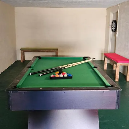 Family's Pool, Parking, Garden Villa Villemoustaussou