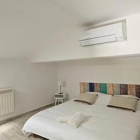 Family's Pool, Parking, Garden Villa Villemoustaussou