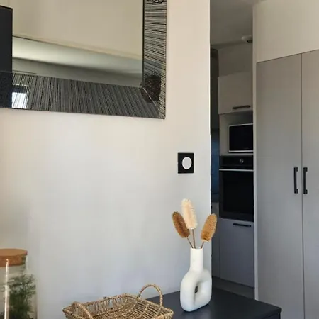 Family's Pool, Parking, Garden Villa Villemoustaussou