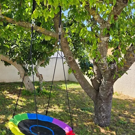 Family's Pool, Parking, Garden *