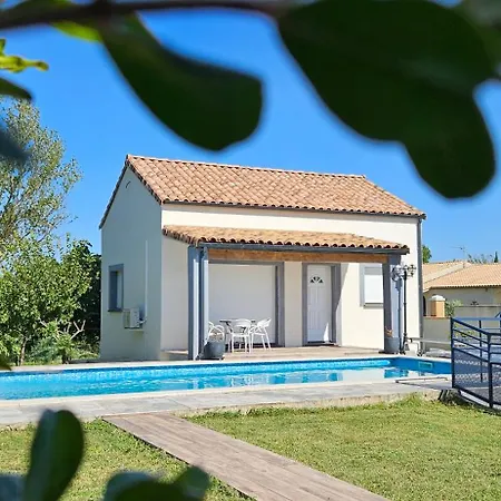 Family's Pool, Parking, Garden Villa